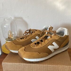 New Balance Men's Tan and White Sneakers